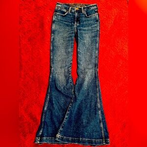 Wrangler Retro Bell Bottoms🤩 Tall